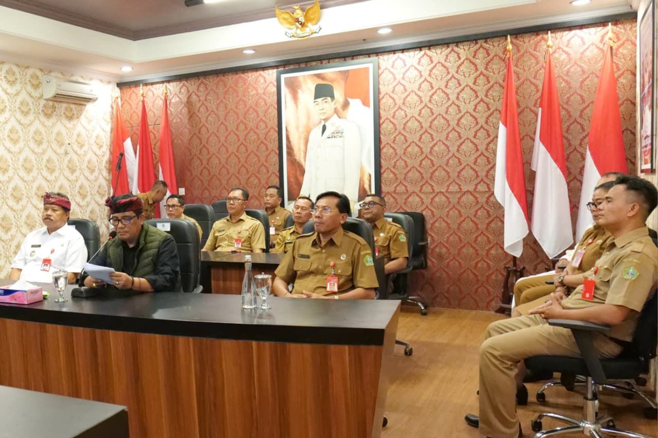 Bupati Tabanan Lantik 56 Pejabat, Dorong Birokrasi Dinamis dan Inovatif
